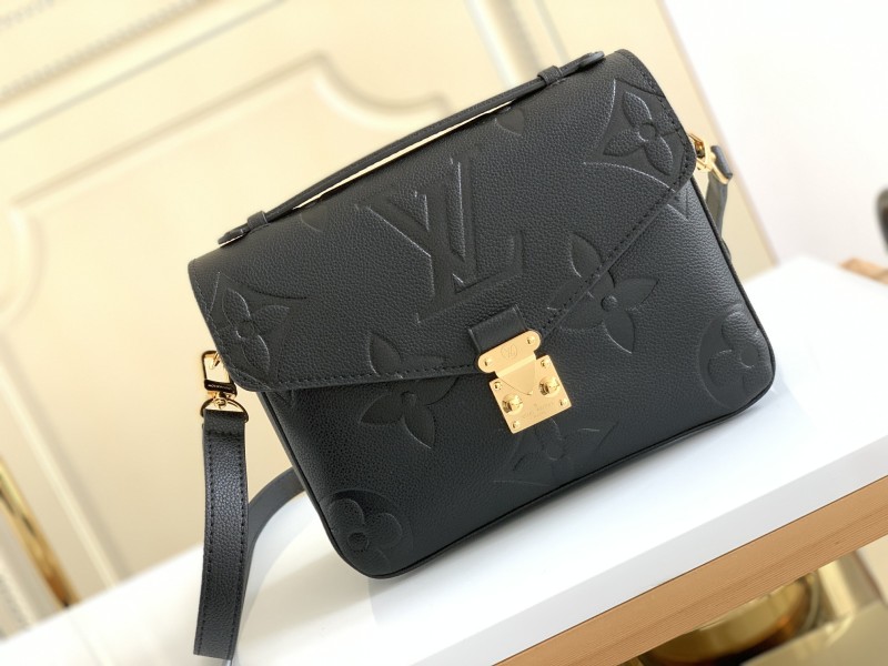 Handbag Louis Vuitton M59211 size 25.0 x 19.0 x 7.0 cm
