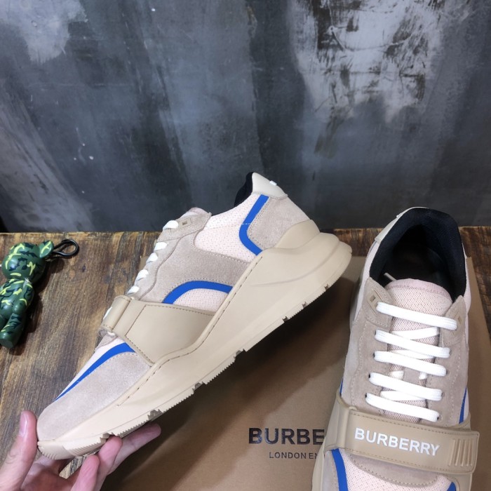 Burberry Vintage Sneaker 15