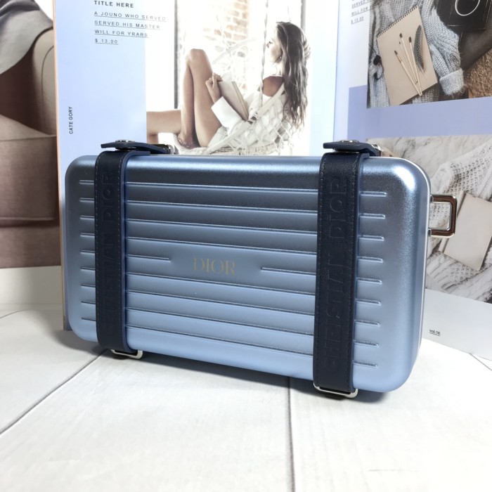 Handbag Dior size 13*20*6.5 CM