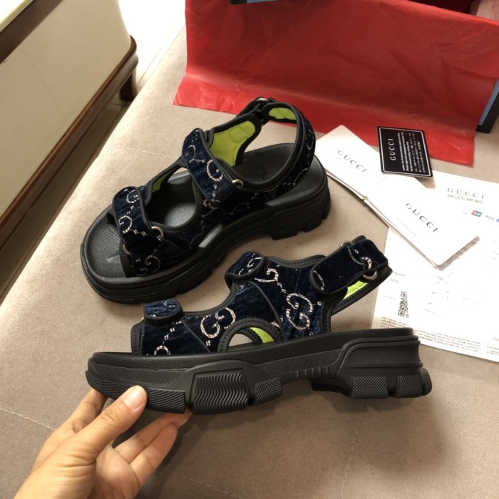 Gucci Leather espadrille with Double G WOMEN 1