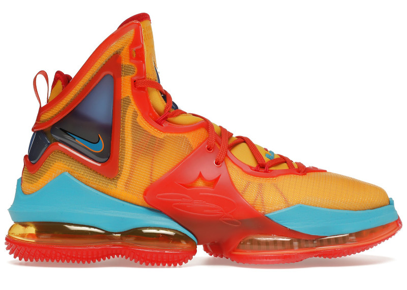 Nike Lebron 19 Tune Squad