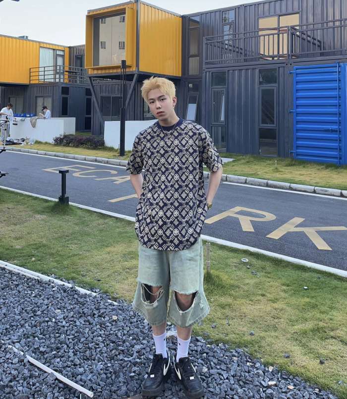 Clothes Louis Vuitton 226