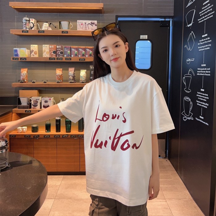 Clothes Louis Vuitton 383