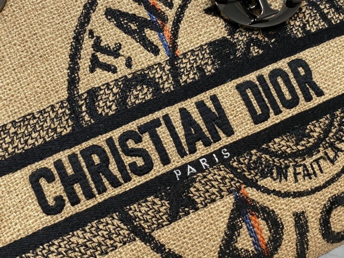 Handbag Dior size 24*20*11 cm