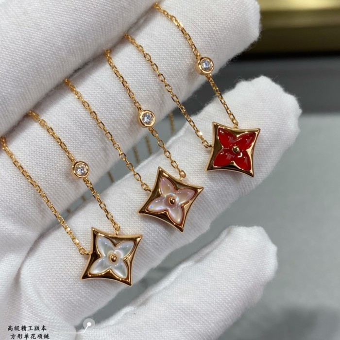 Clothes Louis Vuitton 116