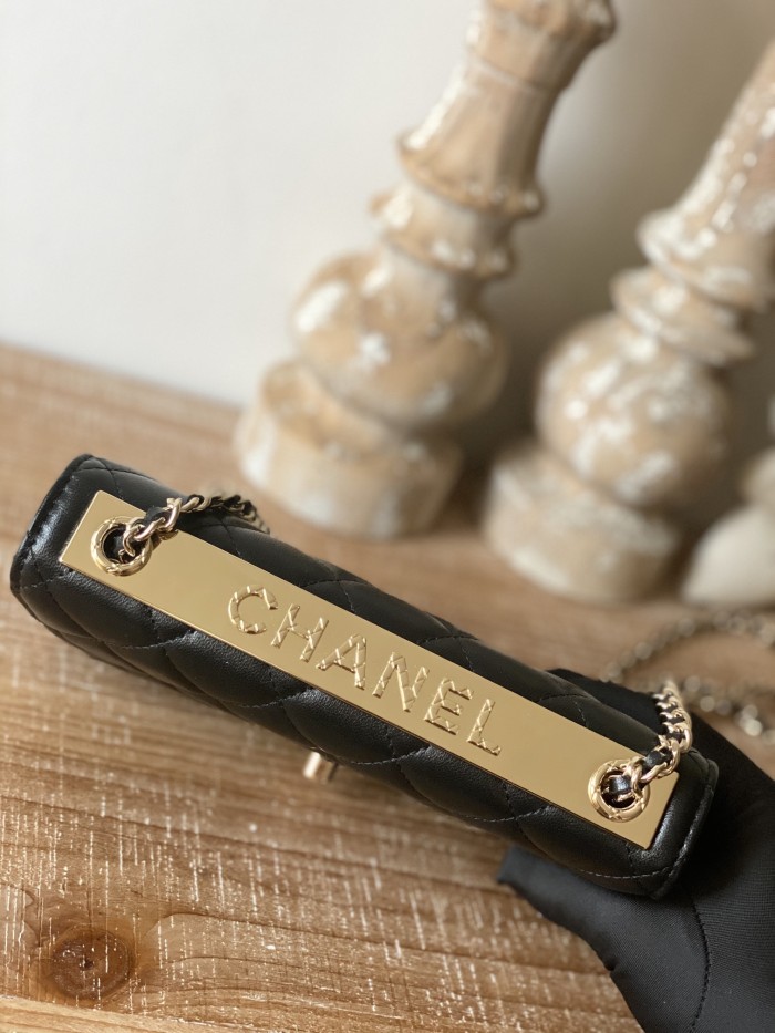 Handbag Chanel 88632 size 19 cm