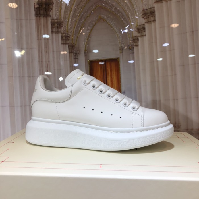 Alexander McQueen Oversized White