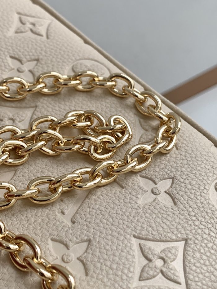 Handbag Louis Vuitton M80349 size 19 x 11.5 x 3 cm