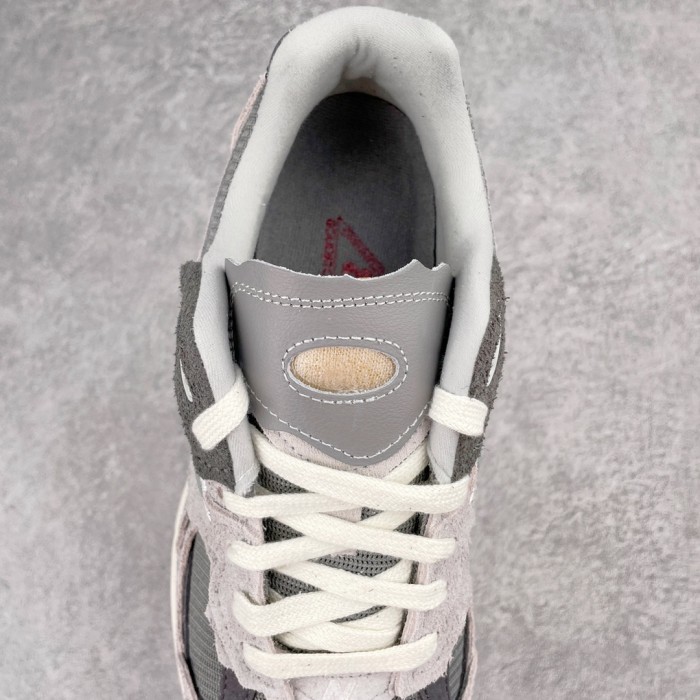 New Balance 2002R Sneaker 6