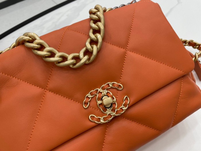 Handbag Chanel AS1160 size 26×16×9 cm