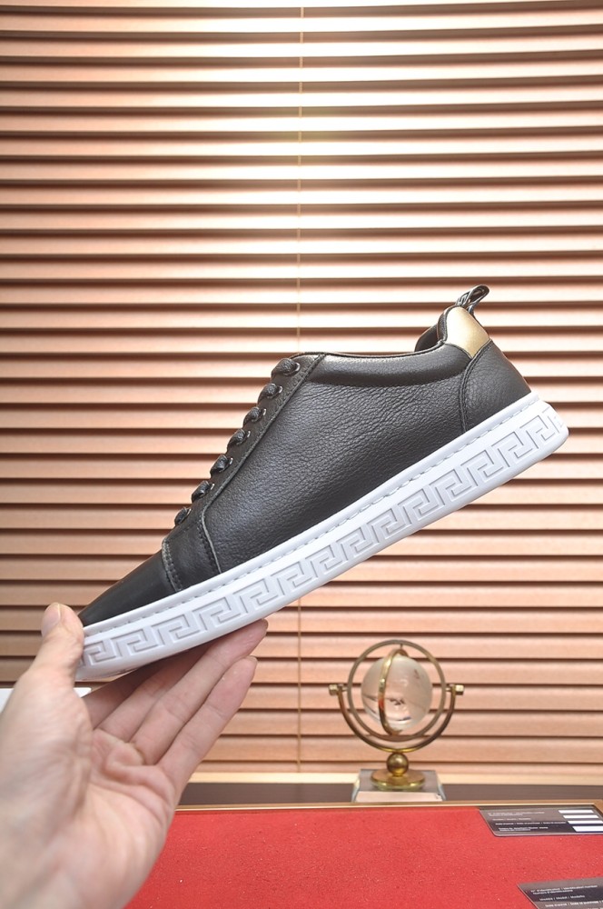Versace Greca Sneaker 28
