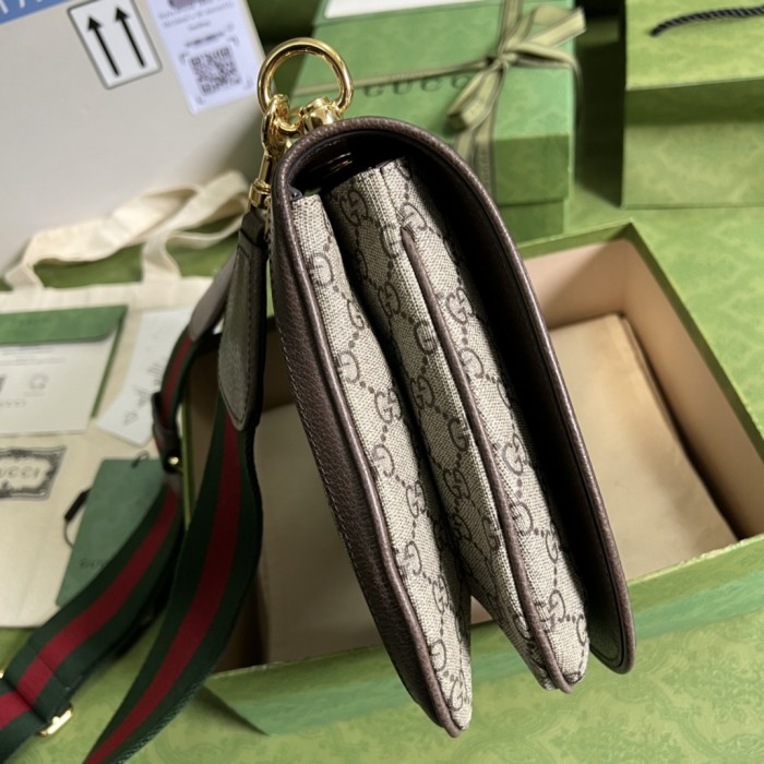Handbags Gucci 699210 size 29 x 22 x 7 cm