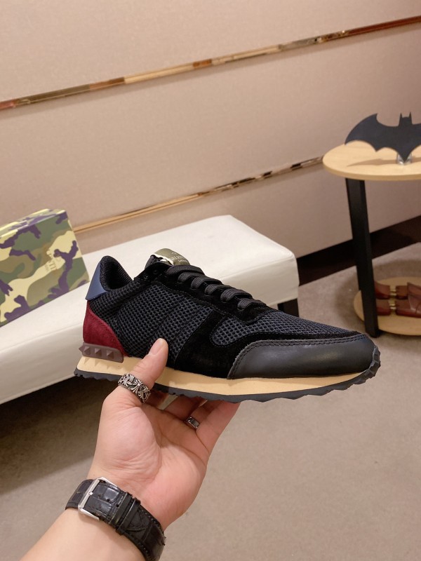 Valentino Garavani Rockrunner camouflage-print sneakers 13