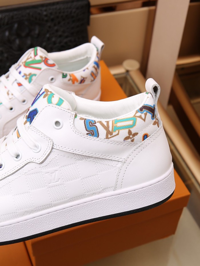 Louis Vuitton Low Top sneaker 3