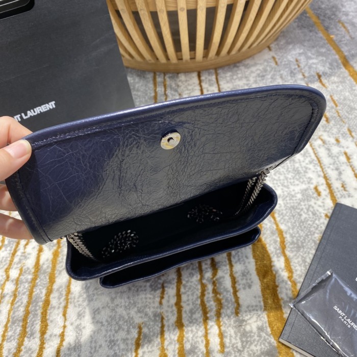 Handbags SAINT LAURENT 533037y size 22*16.5*12 cm