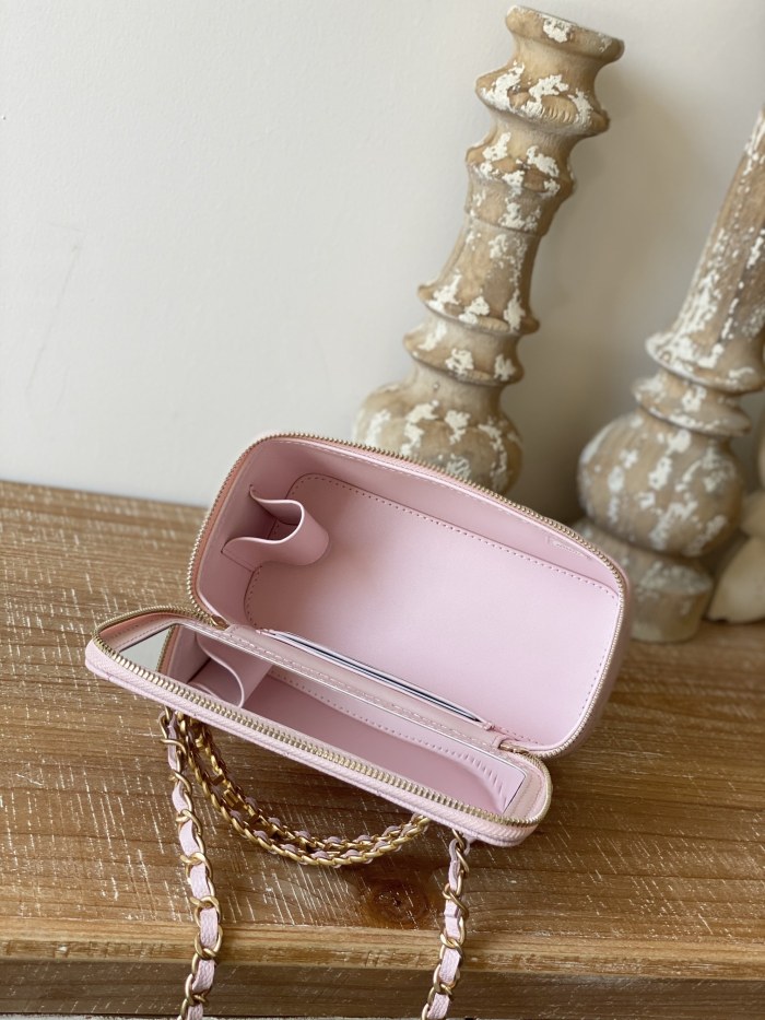 Handbag Chanel 81195 size 16 9.5 8 cm