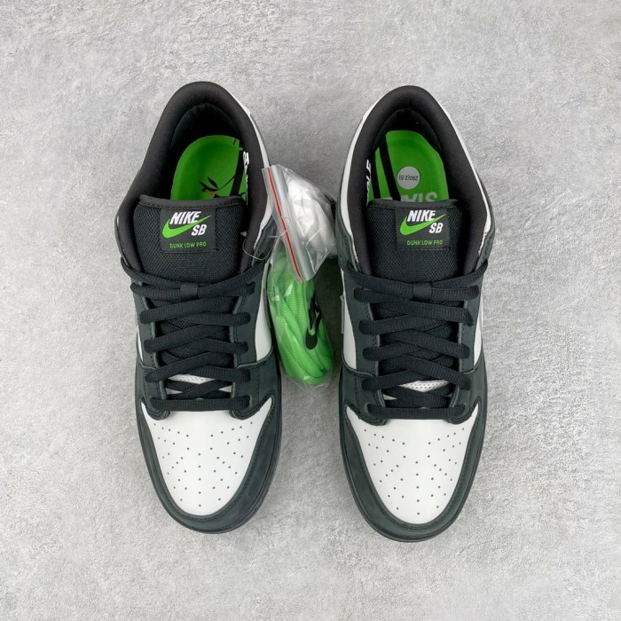 Nike SB Dunk Low Staple Panda Pigeon