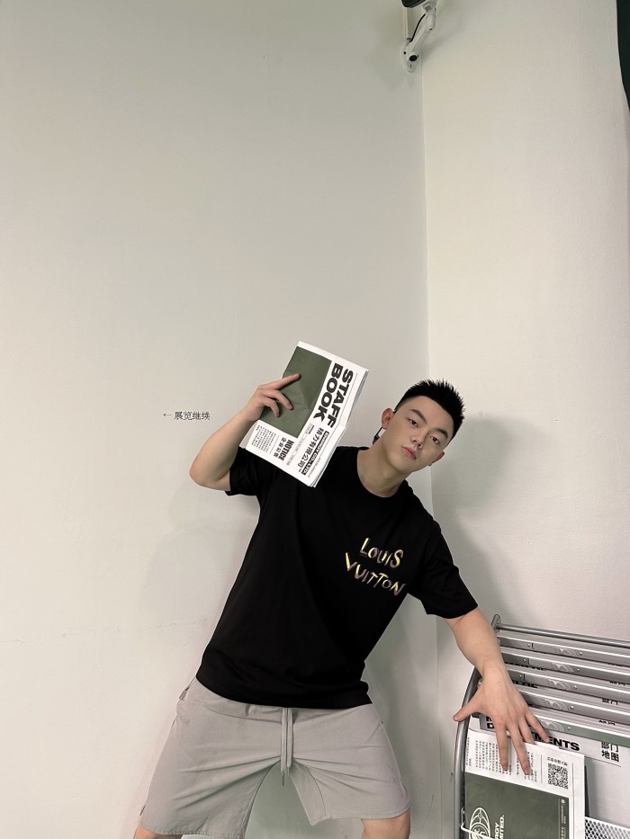 Clothes Louis Vuitton 356