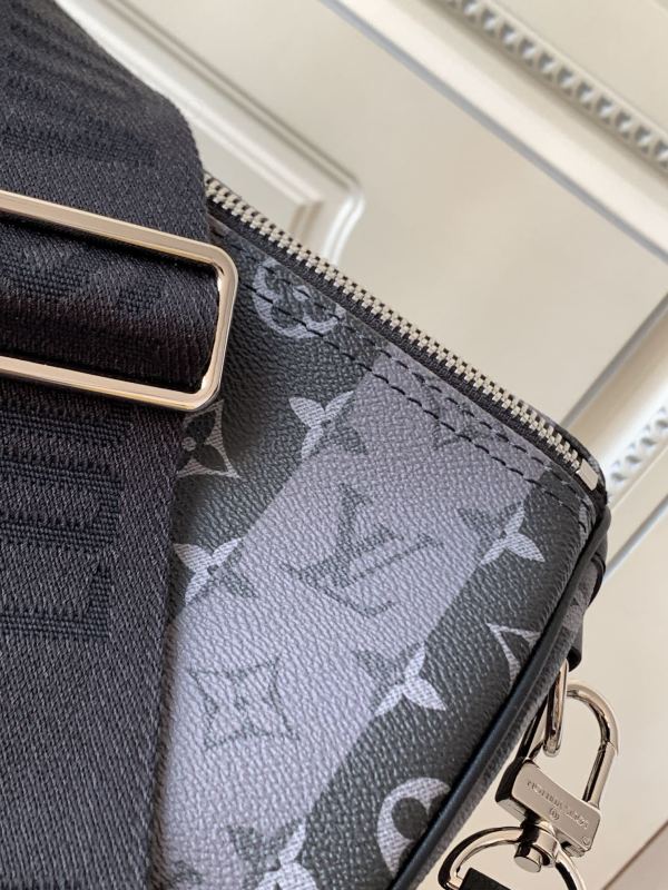 Handbag Louis Vuitton M45966 size 55 x 31 x 26 cm