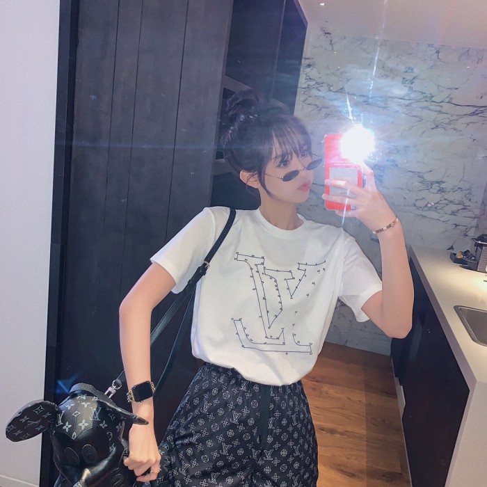 Clothes Louis Vuitton 44