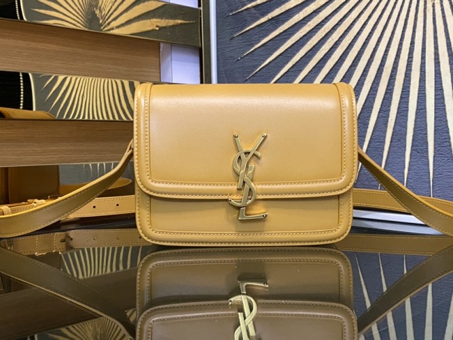 Handbags SAINT LAURENT 634306 size 19×13×5 cm