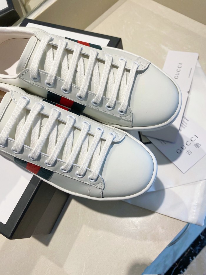 Gucci Women's Ace sneaker with bee sneaker 4