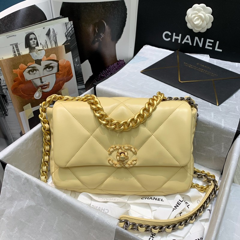 Handbag Chanel AS1160 size 16 26 9 cm