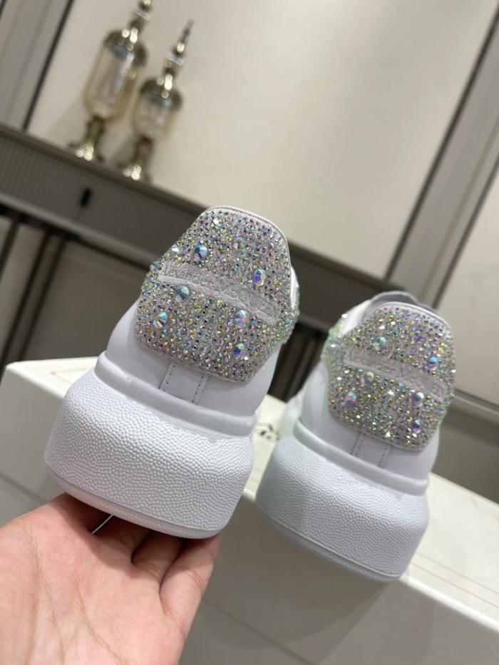 Alexander McQueen Oversized Sneaker in White