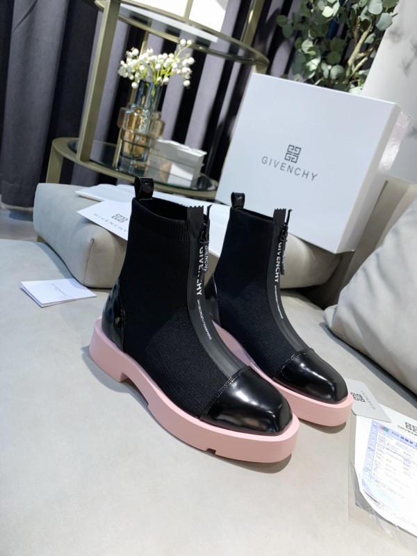 Givenchy Boots 18