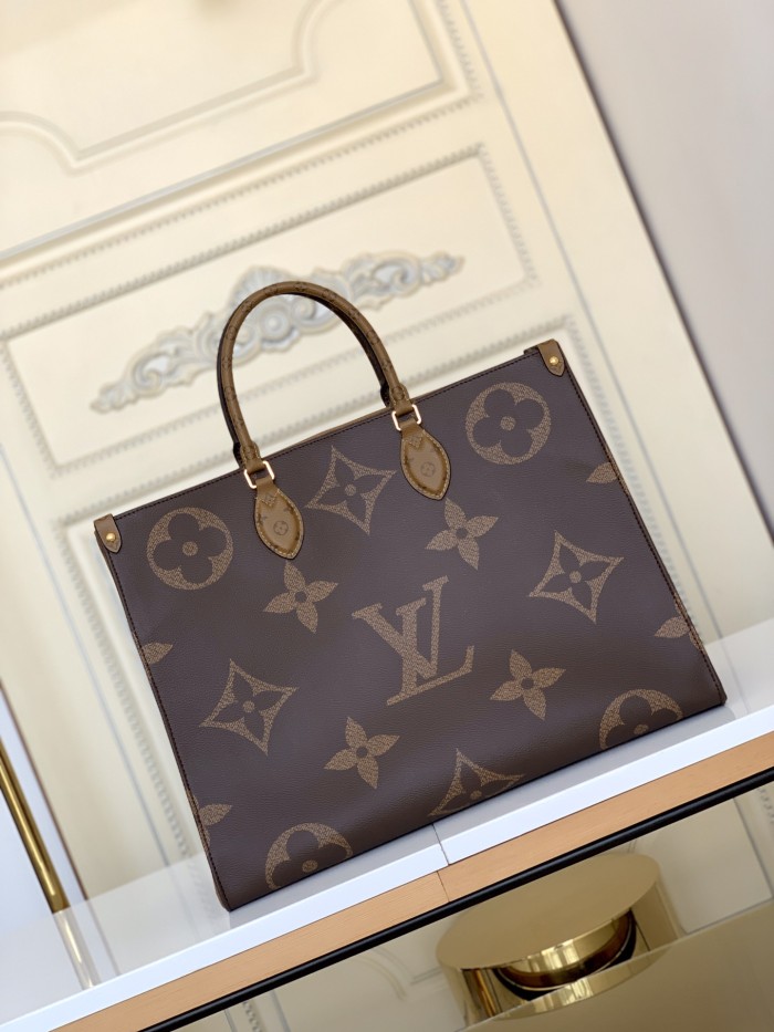 Handbag Louis Vuitton M44576 size 41.0 x 34.0 x 19.0 cm