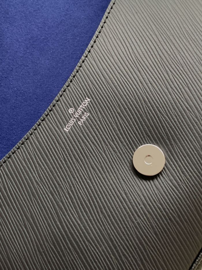 Handbag Louis Vuitton M59386 size 24.5 x 15.5 x 9 cm