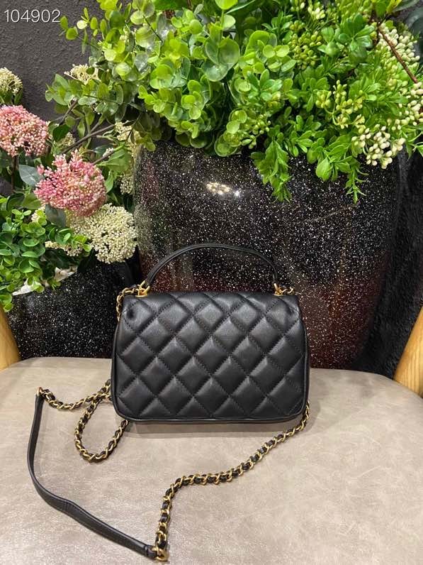 Handbag Chanel S9936 size 11×19×5 cm