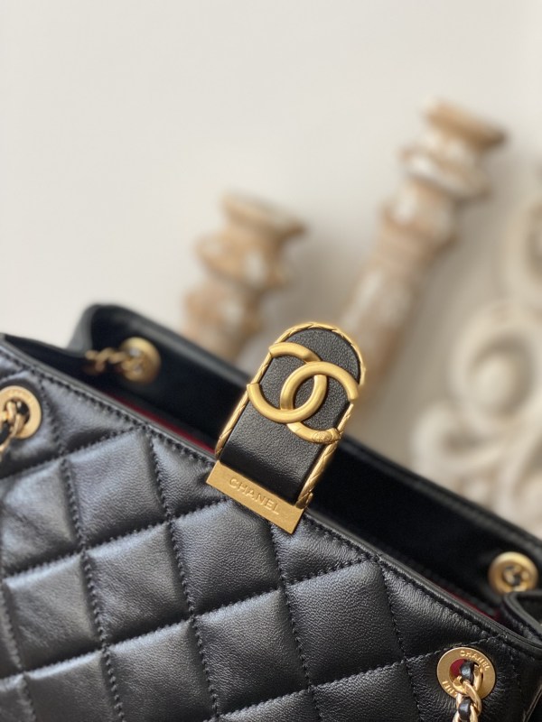 Handbag Chanel 3477 size 22*25*9* cm