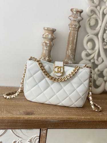 Handbag Chanel 3476 size 17*23*7* cm