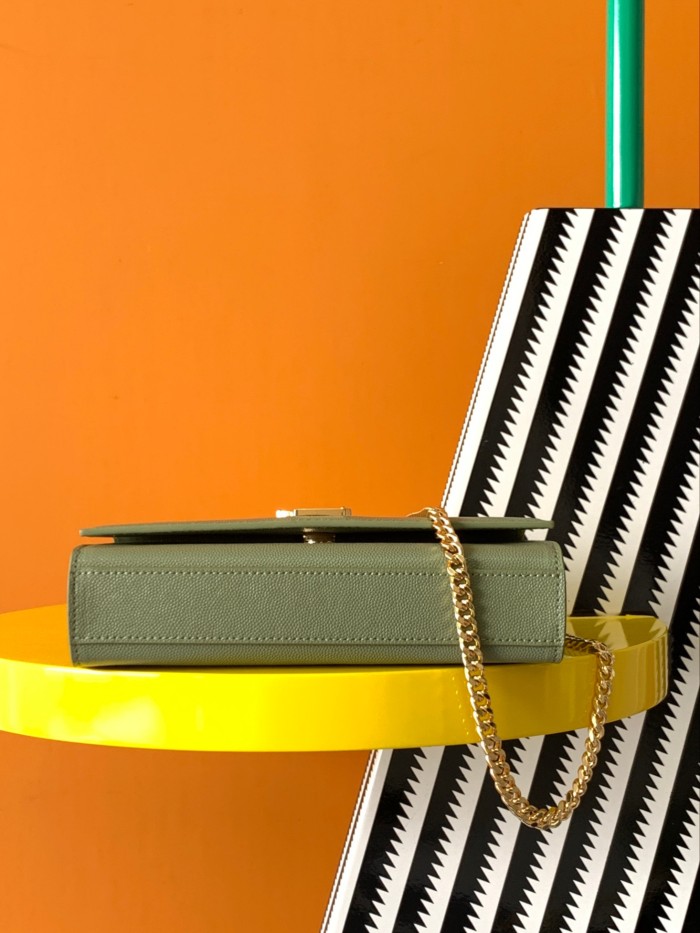 Handbags SAINT LAURENT 469390 size 20x12.5x5 cm