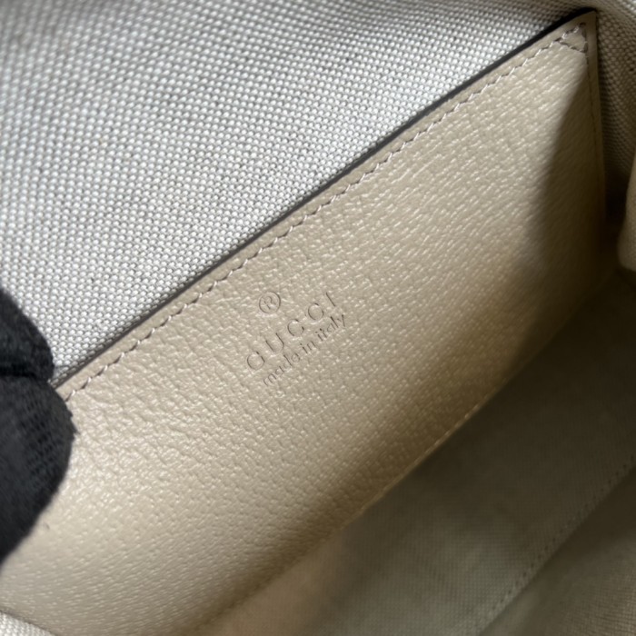 Handbag Gucci 677212 size 20*19.5*7.5 cm