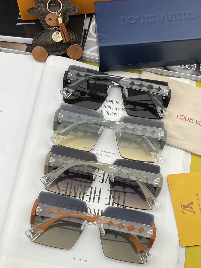 Sunglasses Louis Vuitton L5798