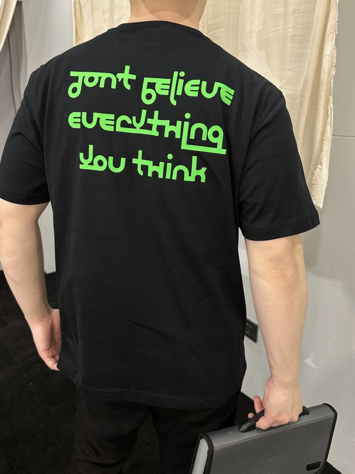 Clothes Louis Vuitton 227