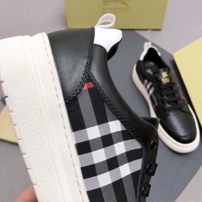 Burberry Perforated Check Sneaker 42