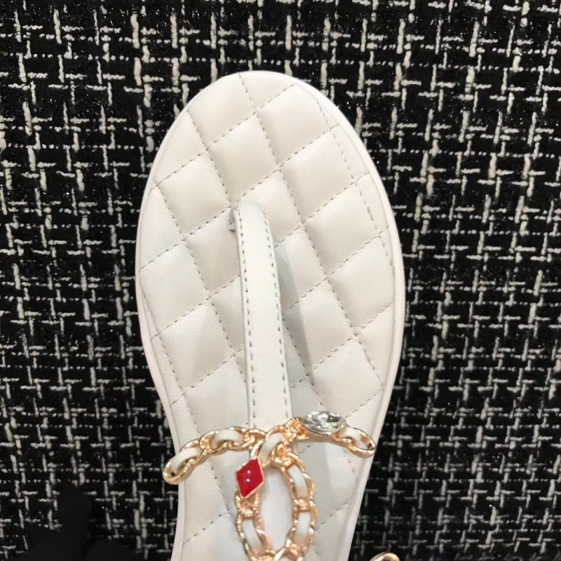 Chanel Slides 50