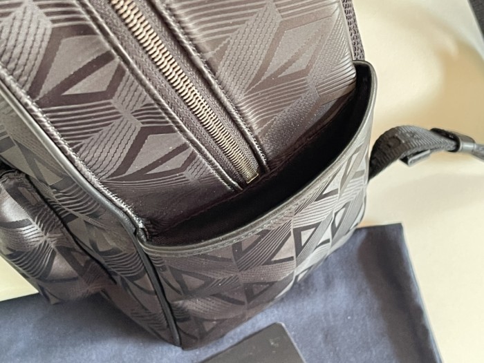 Handbag Dior size 30 x 42 x 14.5 cm