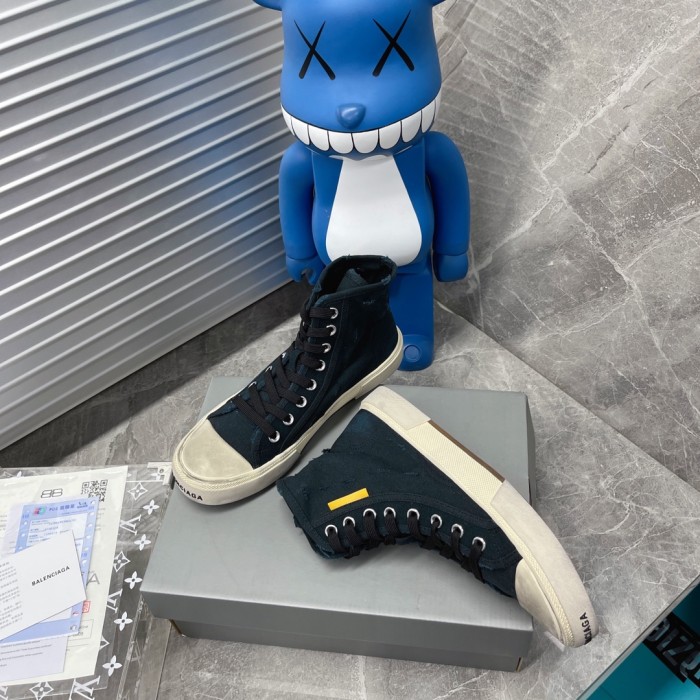 Balenciaga Paris Sneaker 1