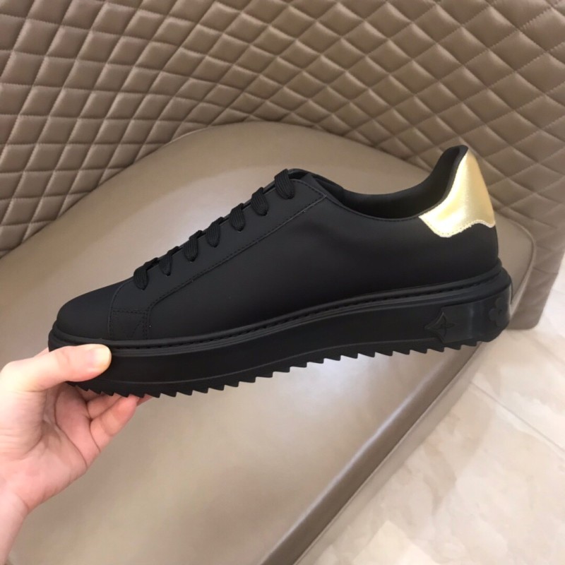Louis Vuitton Low Top sneaker 24