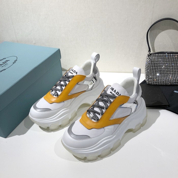 Prada Low Top sneaker 48