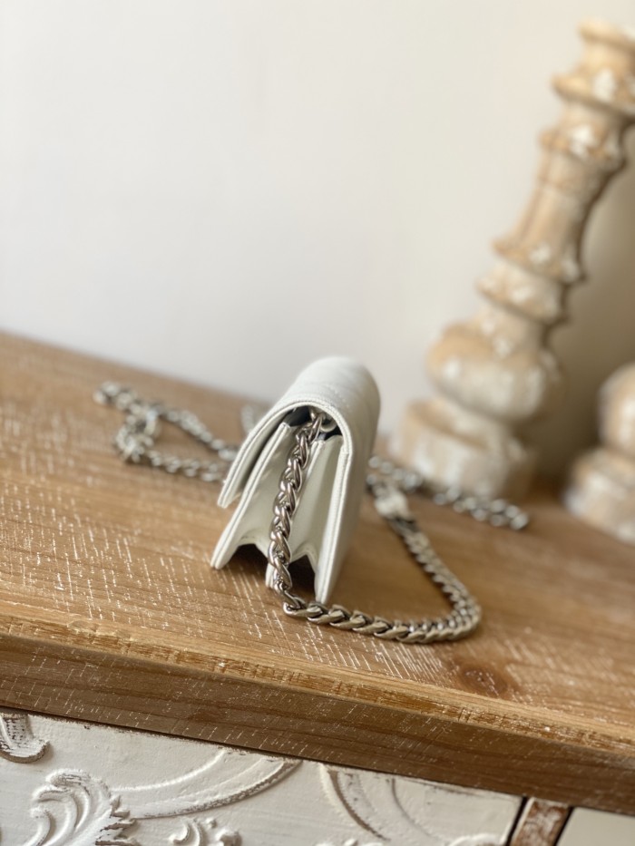 Handbag Chanel 81198 size 8.5×9.7×6 cm