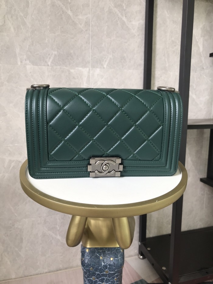 Handbag Chanel 67086 size 14.5×25×8 cm