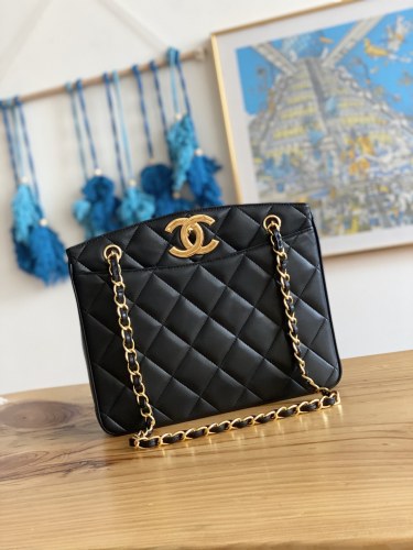 Handbag Chanel A98 size 28*9 *23 cm