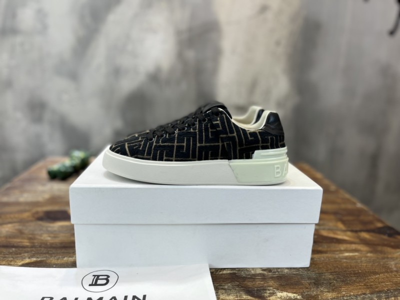 Balmain B-Court sneaker 44