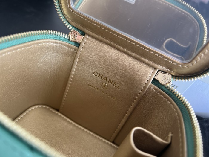 Handbag Chanel AP1447 size 8.5cmx11cmx7 cm