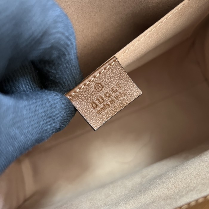 Handbag Gucci 660195 size 27*24*11 cm